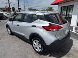 Used 2018 Nissan Kicks S image 4