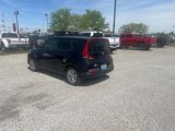 Used 2020 Kia Soul LX image 2