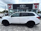 Used 2017 Mitsubishi Outlander SE image 4