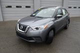Used 2019 Nissan Kicks SV image 3