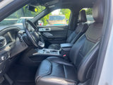 Used 2020 Ford Explorer Platinum w/ Premium Technology Package image 6