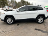 Used 2017 Jeep Cherokee Latitude w/ True North Edition image 4