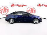 Used 2021 Toyota Corolla LE image 2