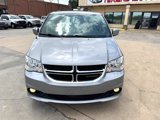 Used 2017 Dodge Grand Caravan SXT image 5