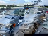 Used 2013 Chrysler Town & Country Touring image 5