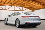 Used 2017 Porsche Panamera image 3