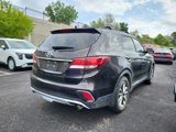 Used 2017 Hyundai Santa Fe SE image 4