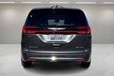Used 2023 Chrysler Pacifica Limited image 4