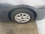 Used 2019 Toyota Prius L Eco image 4