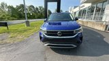 Used 2023 Volkswagen Taos SE image 3