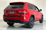Used 2017 Jeep Grand Cherokee Trailhawk w/ Trailhawk Luxury Group image 2