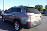 Used 2019 Jeep Cherokee Latitude w/ Cold Weather Group image 4