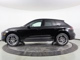 Used 2024 Porsche Macan image 2