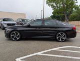 Used 2018 Honda Accord Sport image 3