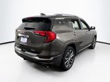 Used 2019 GMC Terrain Denali w/ Advanced Safety Package image 5