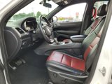 Used 2019 Jeep Grand Cherokee Laredo image 3