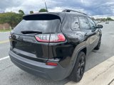 Used 2019 Jeep Cherokee Latitude Plus image 6