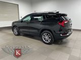 Used 2024 GMC Terrain SLT image 4