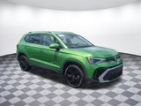 New 2025 Volkswagen Taos SE image 2