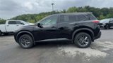 Used 2021 Nissan Rogue S image 5