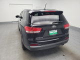 Used 2017 Kia Sorento LX image 6