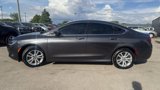 Used 2016 Chrysler 200 Limited w/ Convenience Group image 4