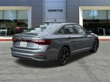 Used 2025 Volkswagen Jetta SE w/ Sunroof Package image 5