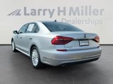 Used 2017 Volkswagen Passat 1.8T SE image 3