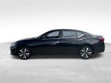 Used 2022 Nissan Altima 2.5 SV image 4