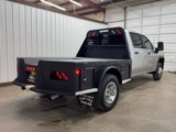 Used 2021 GMC Sierra 3500 4x4 Crew Cab w/ Gooseneck/5TH Wheel Package image 4