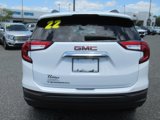 Used 2022 GMC Terrain SLE w/ Driver Convenience Package image 5