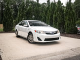 Used 2014 Toyota Camry LE image 2