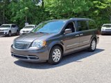 Used 2015 Chrysler Town & Country Touring w/ Driver Convenience Group image 3