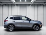 Certified 2021 Kia Seltos S image 3