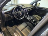 Used 2025 Porsche Macan image 5