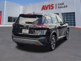 Used 2023 Nissan Rogue SV image 6