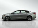 Used 2020 Ford Fusion SE image 2
