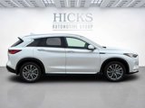 New 2025 INFINITI QX50 Luxe image 4