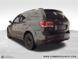 Used 2019 Dodge Journey SE w/ Blacktop Package image 2