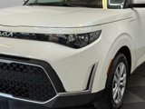 Used 2023 Kia Soul LX image 5