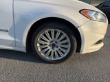 Used 2016 Ford Fusion SE image 3