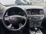 Used 2019 Nissan Pathfinder SL image 5