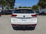 Used 2020 Volkswagen Atlas Cross Sport SE w/ Panoramic Sunroof Package image 5