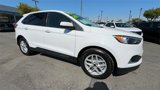 Used 2023 Ford Edge SEL image 2