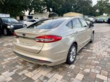 Used 2017 Ford Fusion SE image 5