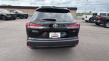 New 2025 Toyota Corolla Cross XLE image 4