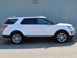 Used 2017 Ford Explorer XLT w/ Equipment Group 202A image 2