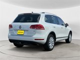 Used 2011 Volkswagen Touareg Sport image 6