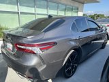Used 2018 Toyota Camry XSE image 4