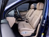 Used 2025 Porsche Macan image 5